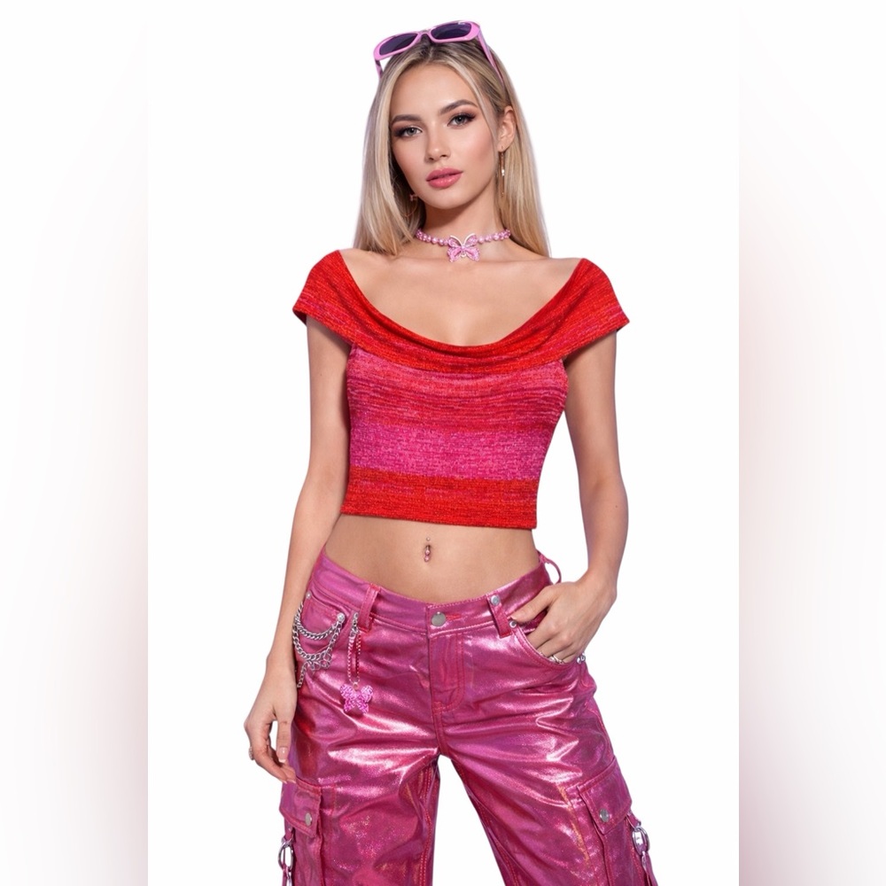 Guess "Y2K" Off the Shoulder Crop Top Women's Medium
